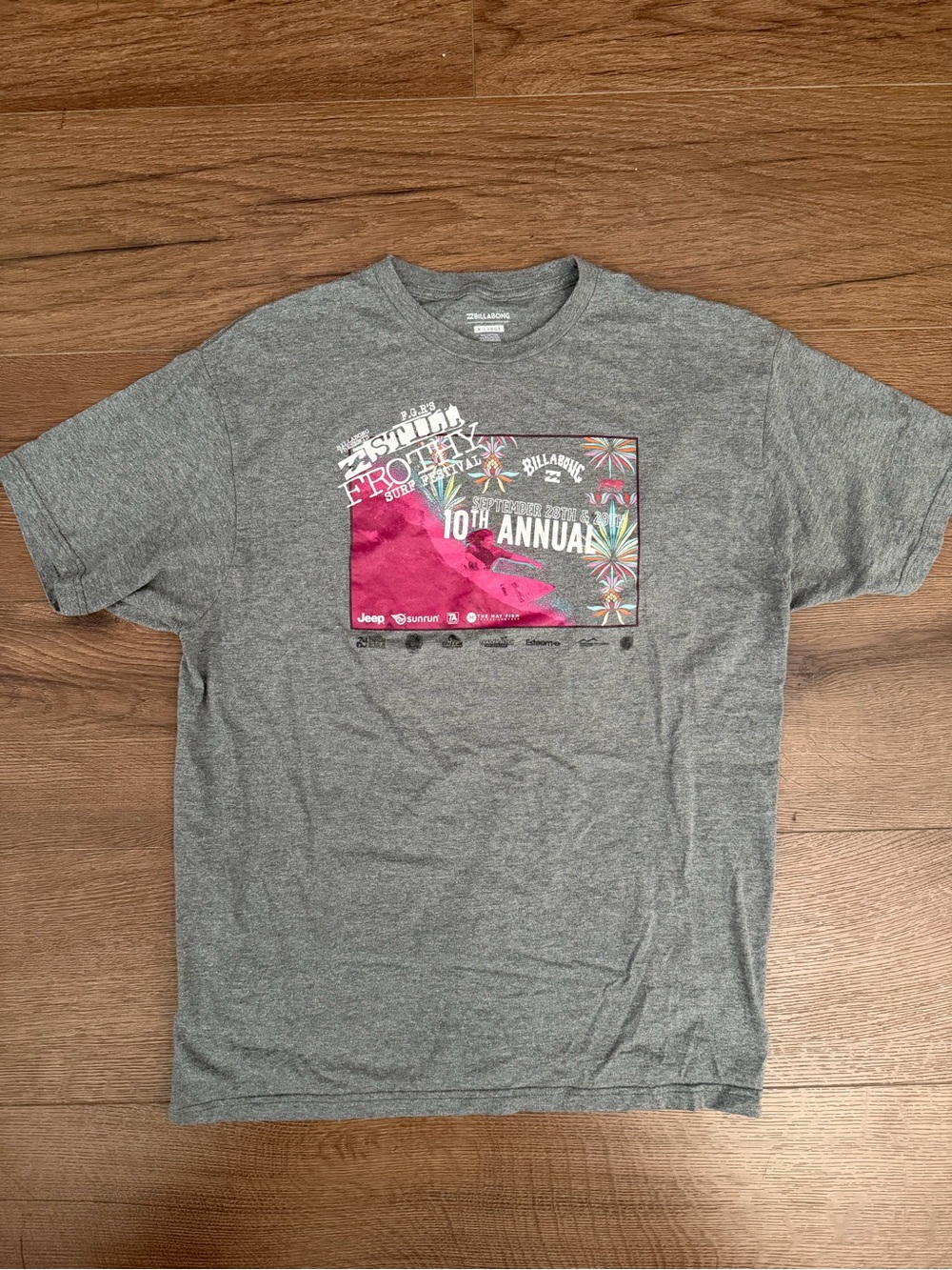 Billabong Gray Short Sleeve Tee with Pink Multicolor Graphic